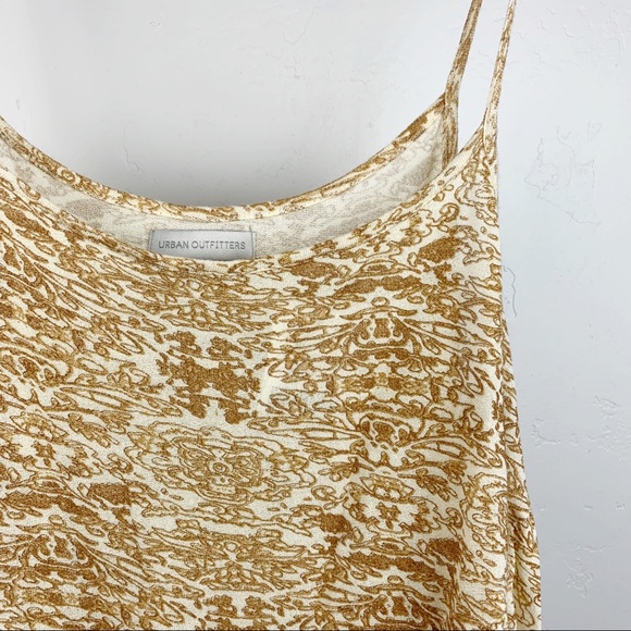 Urban Outfitters Yellow Peplum Tank NWTs sz Med - Picture 4 of 8